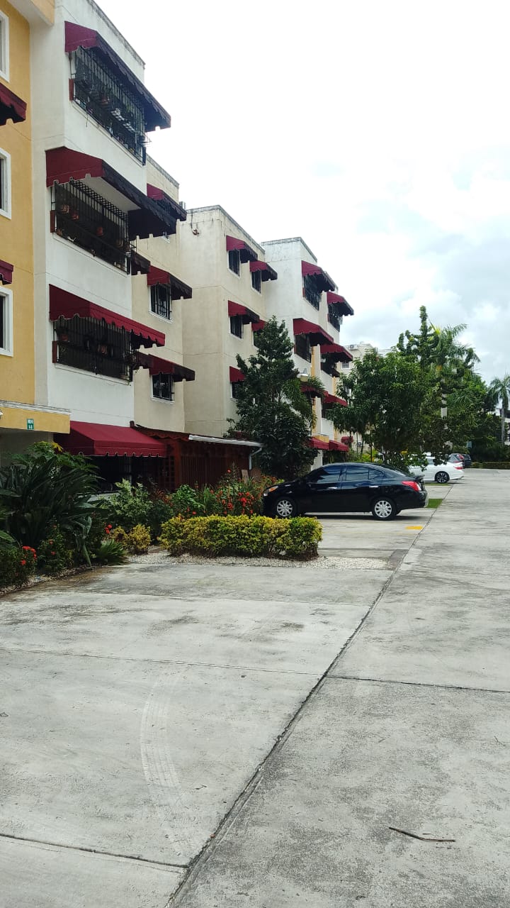 ALQUILER DE HERMOSO APARTAMENTO EN RESIDENCIAL  CIUDAD REAL II   Foto 7299471-1.jpg