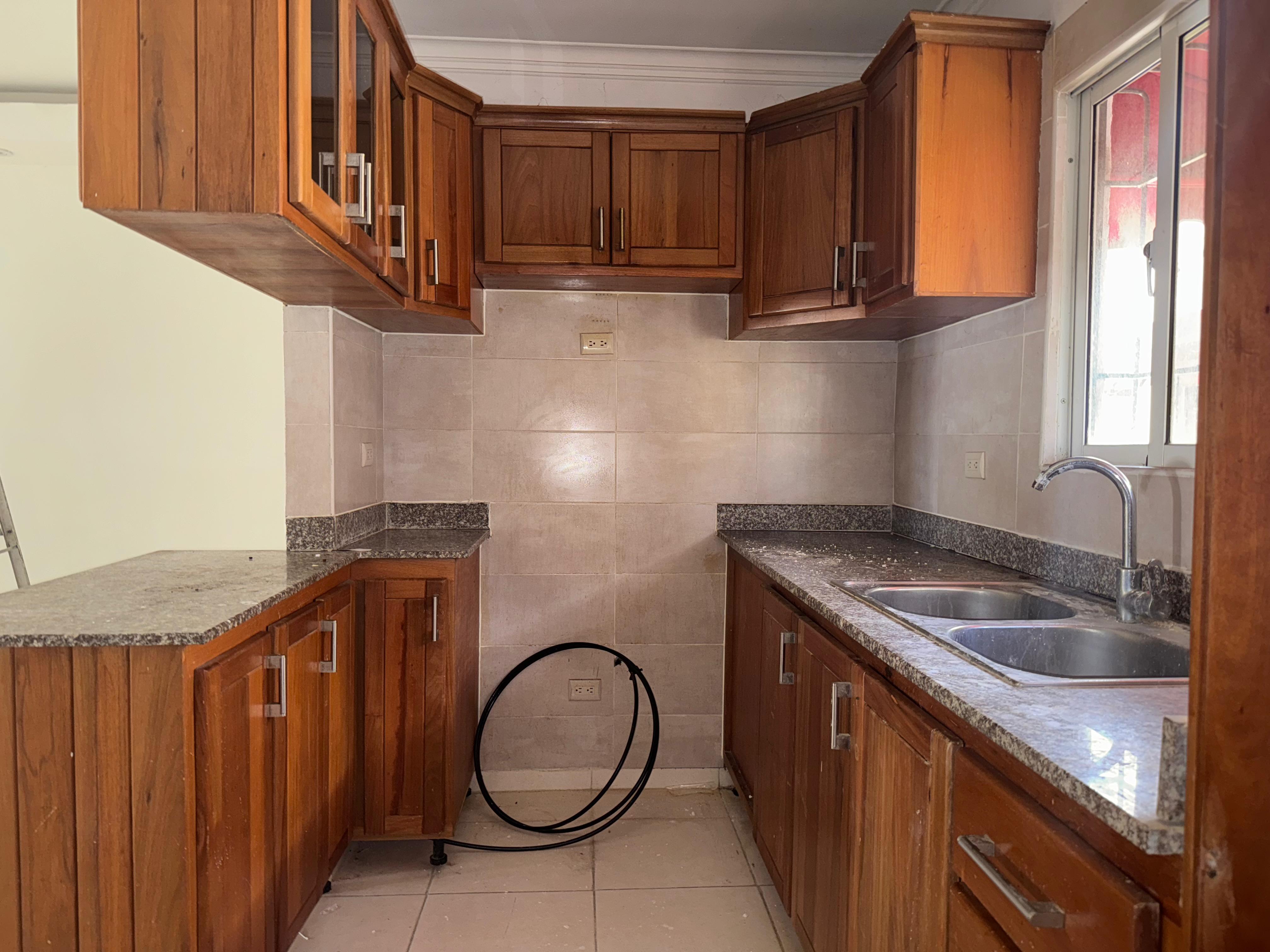 ALQUILER DE HERMOSO APARTAMENTO EN RESIDENCIAL  CIUDAD REAL II   Foto 7299471-5.jpg