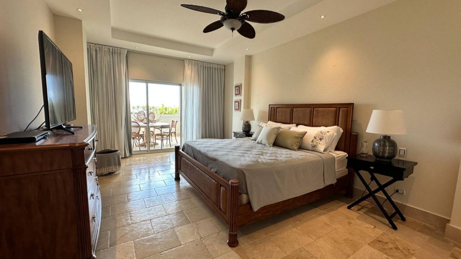 Apartamento en Renta a Largo Plazo – Cap Cana Vista a la Marina Foto 7299537-2.jpg