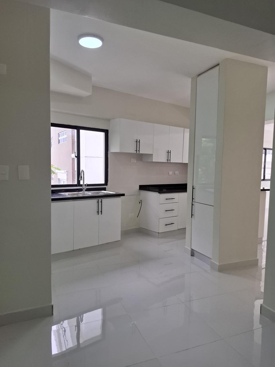 Rento apartamento nuevo a estrenar en el Vergel 4to piso con ascensor. Foto 7299546-5.jpg