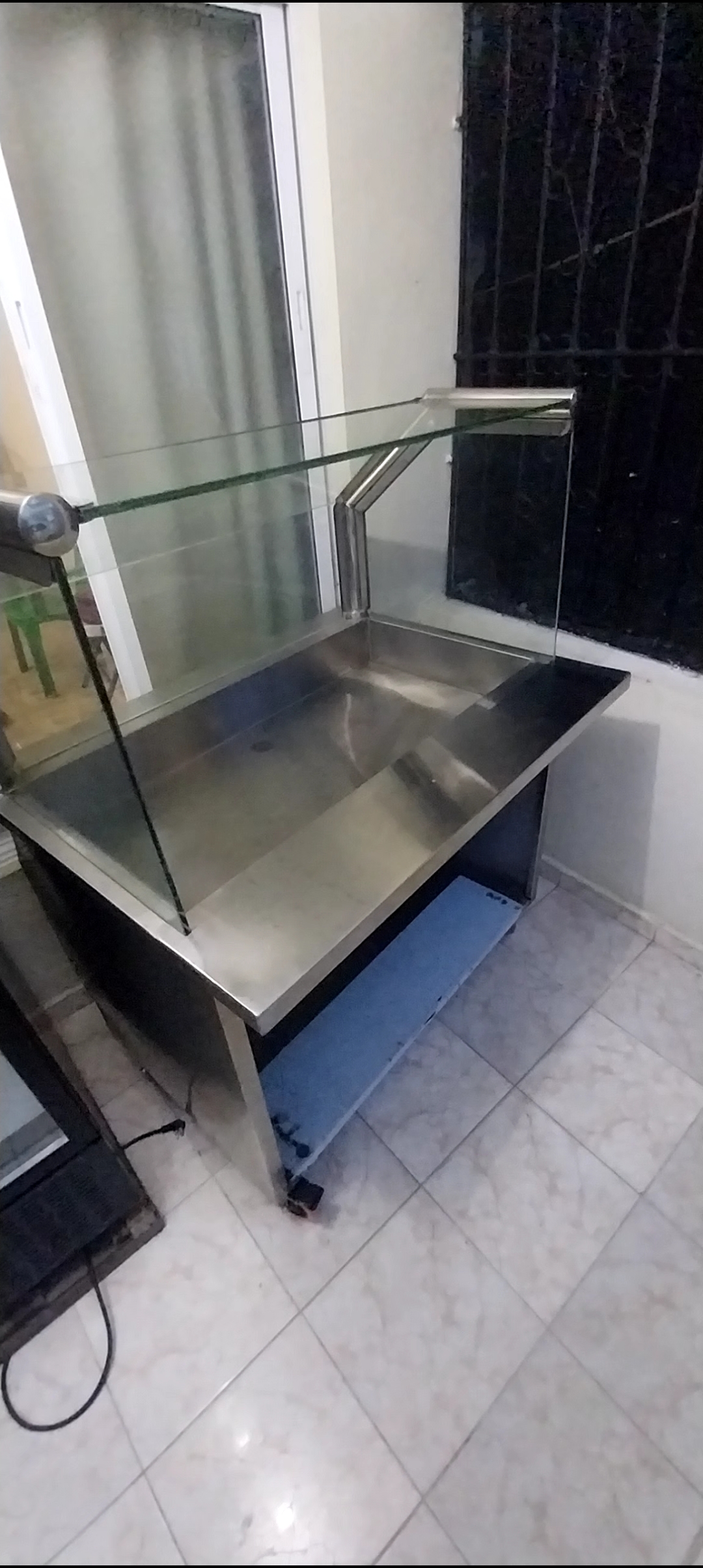 Vitrina baño maría de 3 bandejas grandes o 6 pequeñas acero inoxidable Foto 7299789-2.jpg
