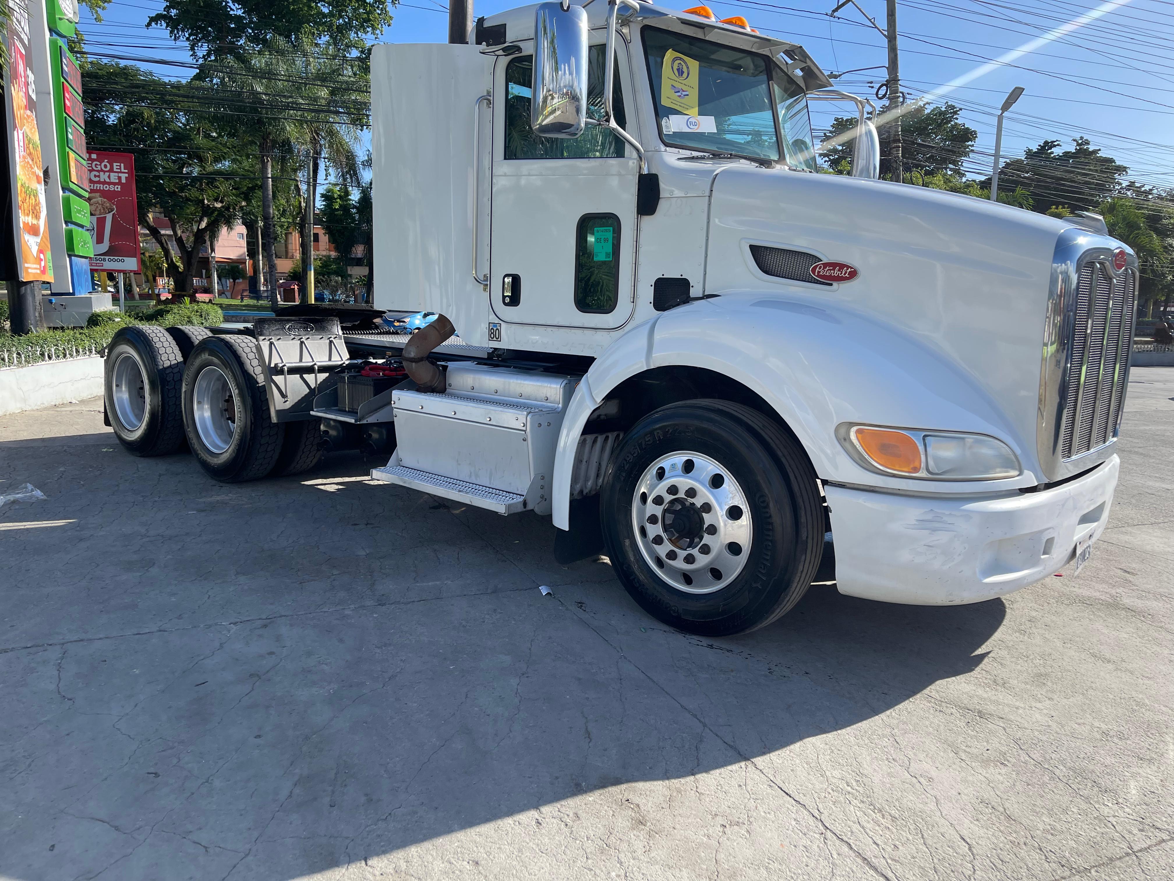 Peterbilt 375 año 2013 motor Paccar MX / trasmision manual OFERTA NAVI Foto 7299915-3.jpg