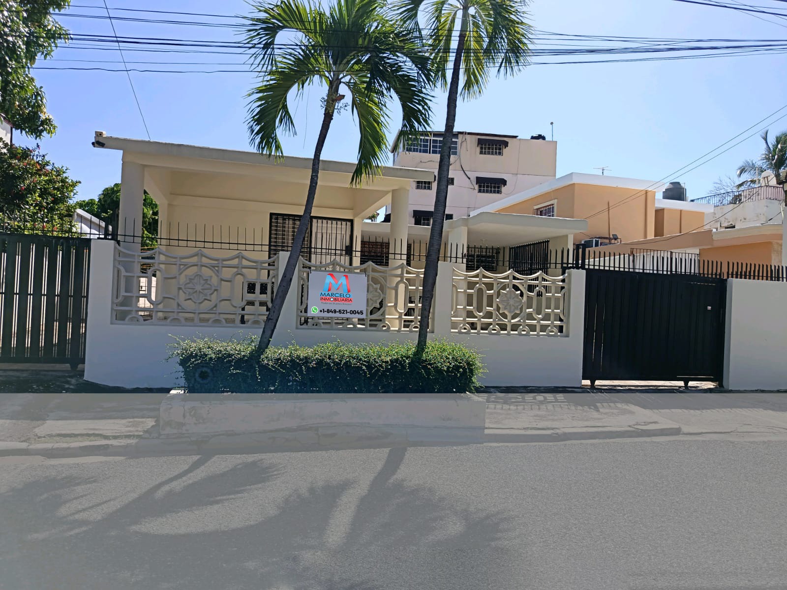 Vendo Casa En La Avenida Independencia De 400 M2 Y 14 De Frente Ideal  Foto 7299994-2.jpg