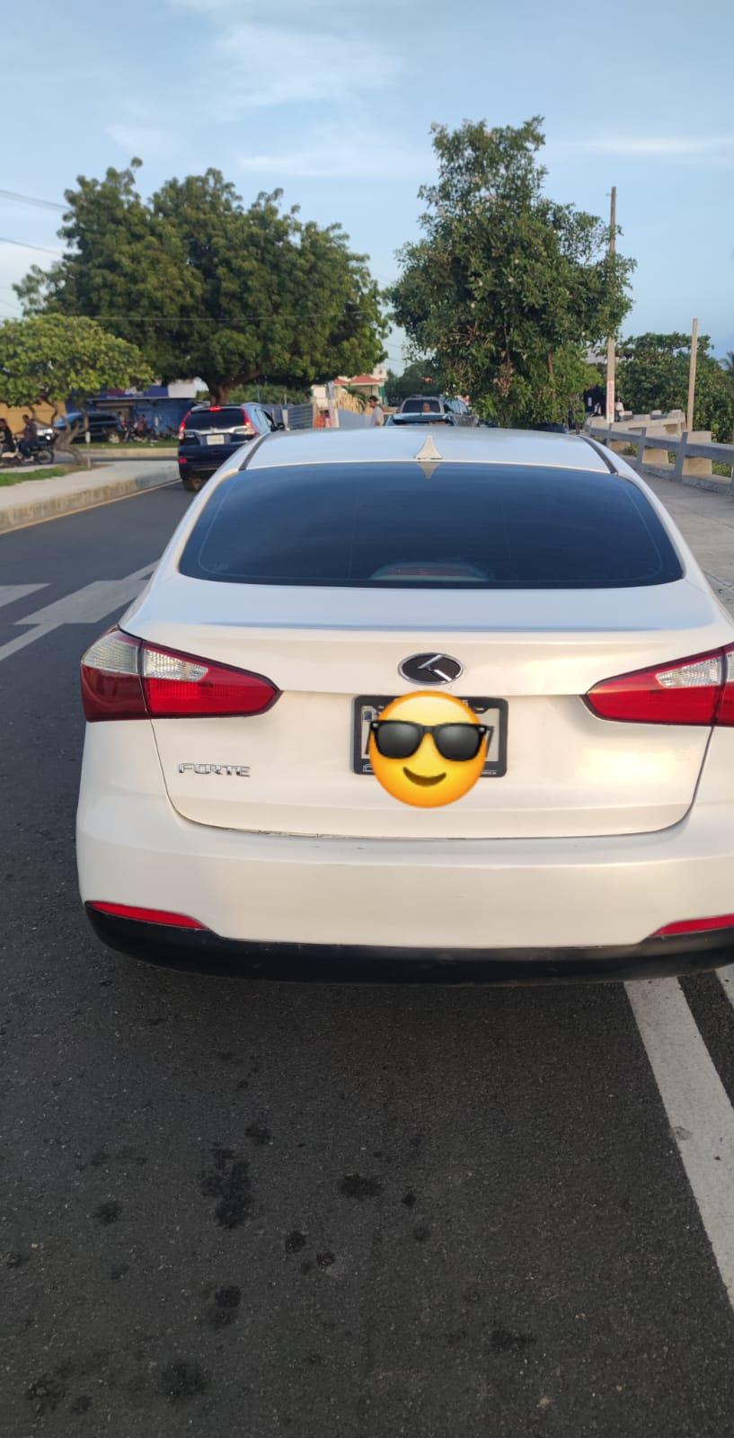 Kia Forte 2014 Gasolina Foto 7300088-2.jpg
