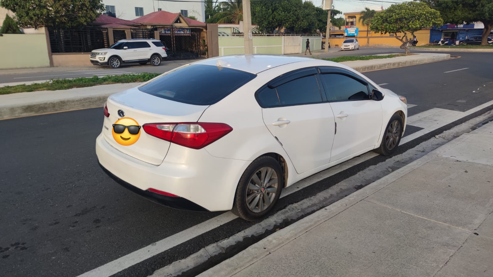 Kia Forte 2014 Gasolina Foto 7300088-3.jpg