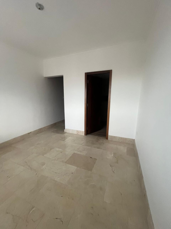 Apartamento en Venta en Evaristo Morales Santo Domingo Foto 7300090-3.jpg
