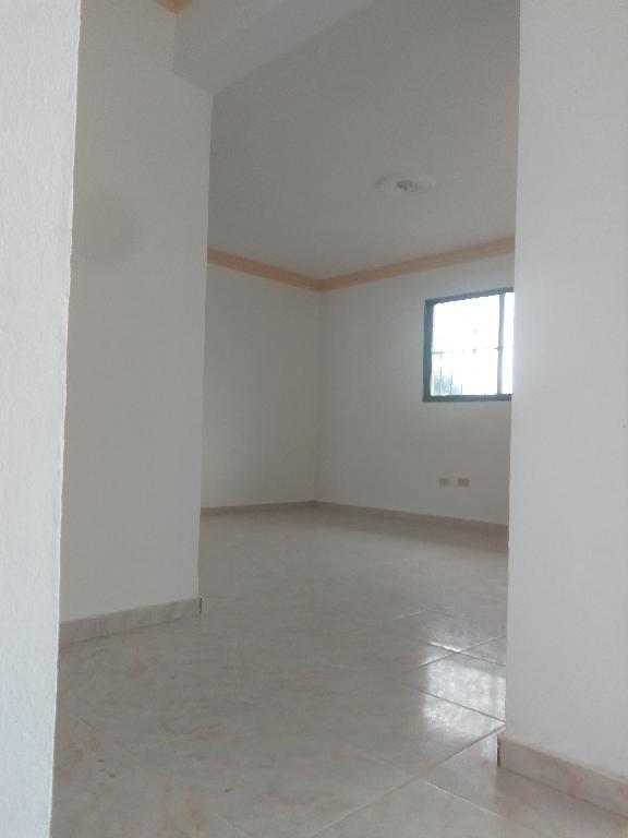  Casa de 2 niveles en Oportunidad en Hainamosa Santo Domingo Este! Se  Foto 7300454-2.jpg