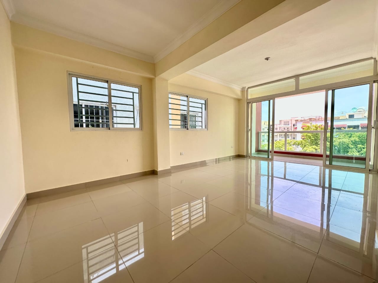 Apartamento de 120 m con Terraza Privada de 24 m – Próximo al Mirador  Foto 7302313-1.jpg