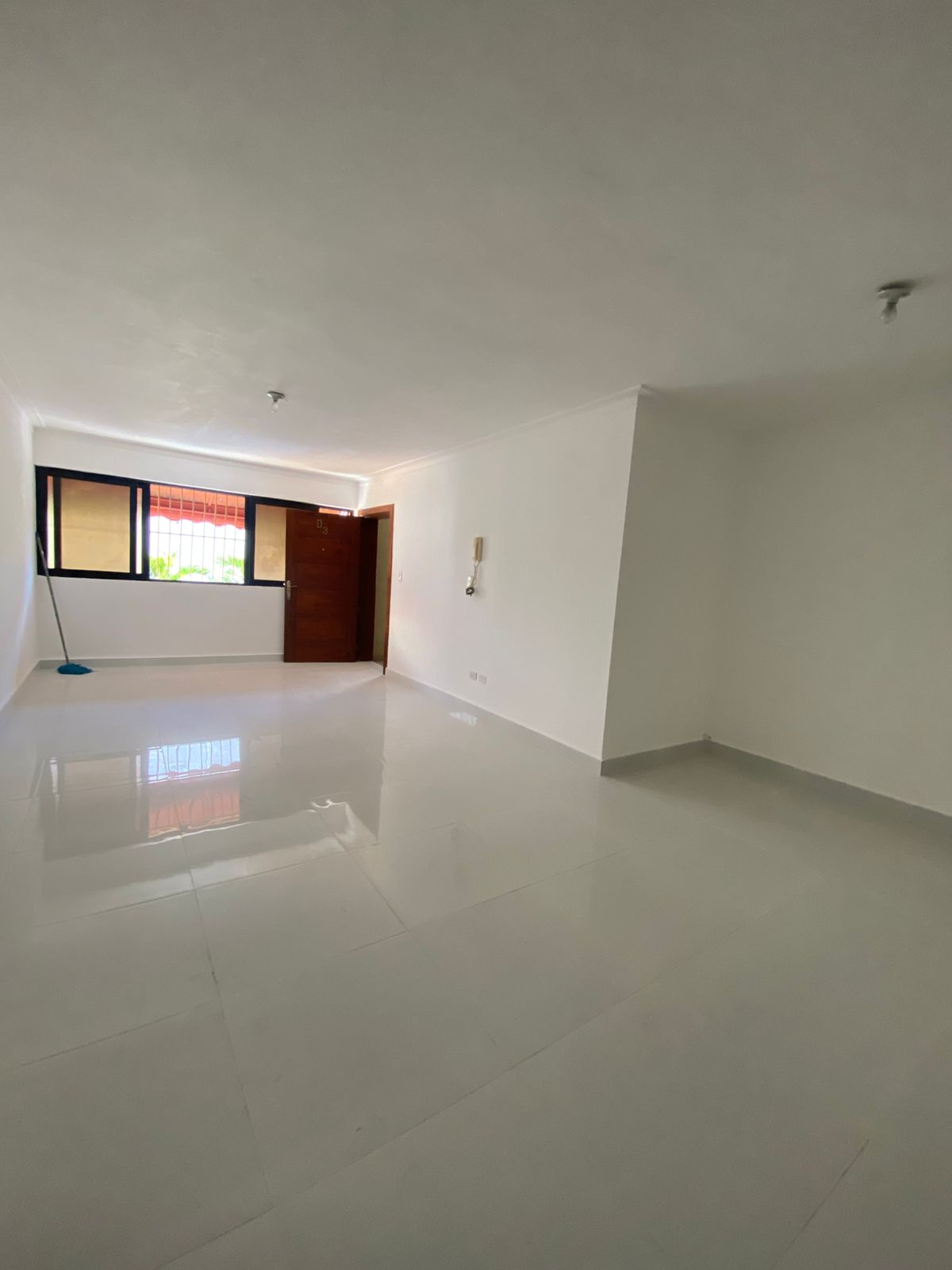 ALQUILO APTO REMODELADO EN BELLA VISTA SUR Foto 7302409-11.jpg