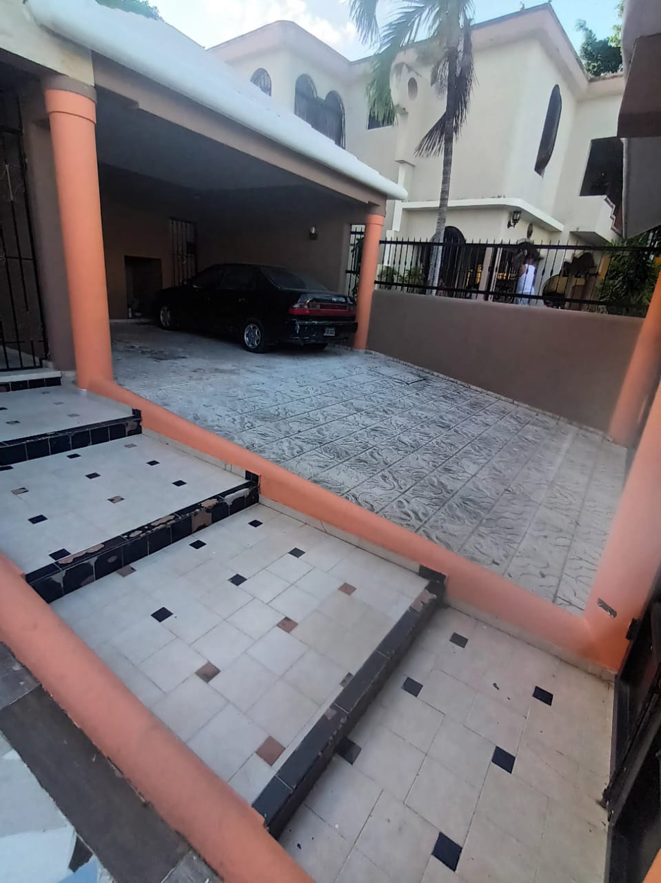 VENDO CASA DOS NIVELES URBANIZACIÓN BUENA VISTA II SANTO DOMINGO NORTE Foto 7302452-2.jpg
