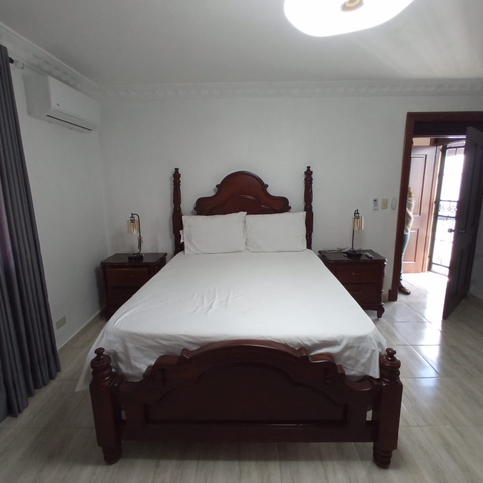 Casa Sola en Renta en Alma Rosa II Santo Domingo Este Foto 7302472-10.jpg
