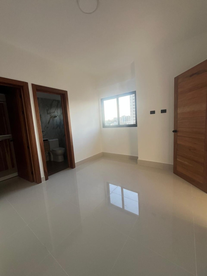 Apartamento en Alquiler en Serralles Santo Domingo Distrito Nacional Foto 7302480-11.jpg