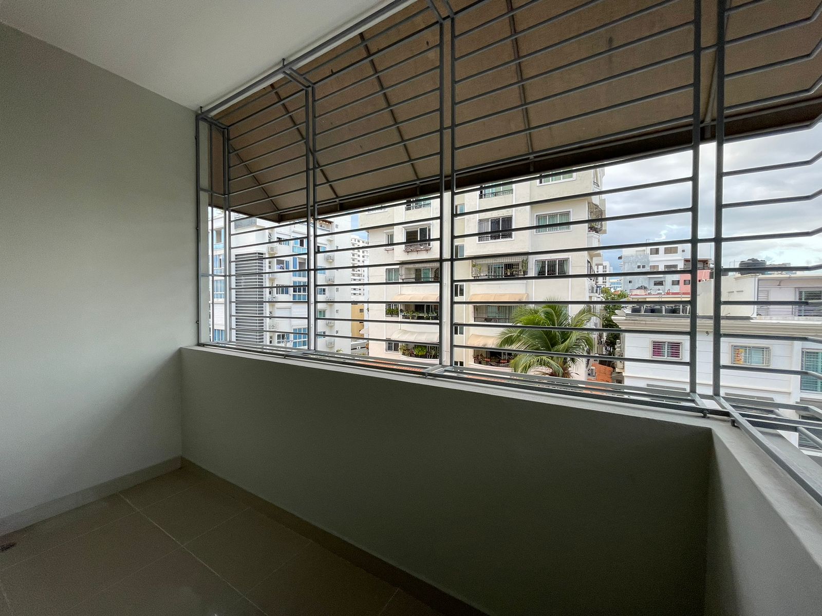Apartamento en Mirador Sur amplio y moderno en zona exclusiva Foto 7302502-9.jpg