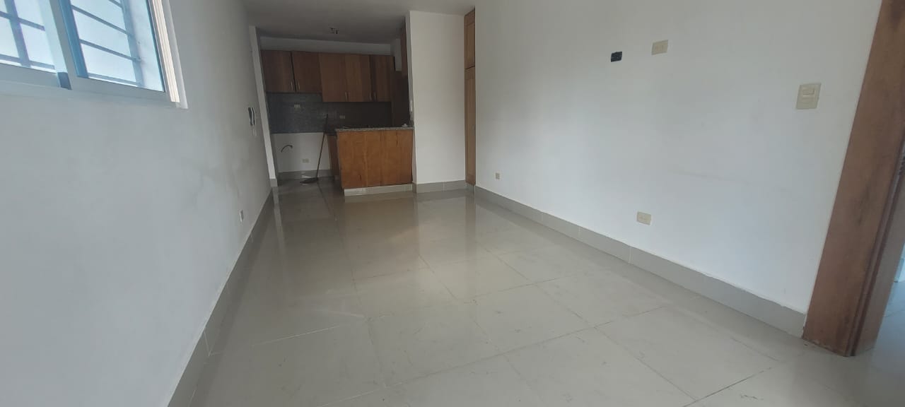???? APARTAMENTOS EN ALQUILER – Los Rieles de Gurabo Santiago Foto 7302531-3.jpg