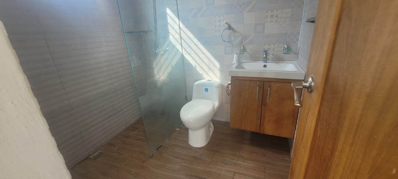 ???? APARTAMENTOS EN ALQUILER – Los Rieles de Gurabo Santiago Foto 7302531-7.jpg