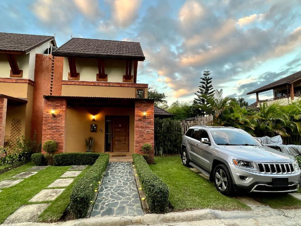 VENDO HERMOSA VILLA AMUEBLADA EN JARABACOA Foto 7302689-1.jpg