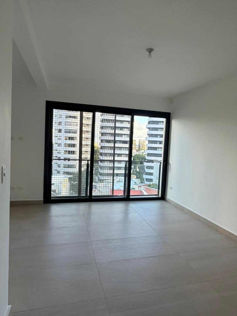 ???? APARTAMENTO AMUEBLADO EN RENTA  TORRE LA TRINITARIA Foto 7303004-3.jpg