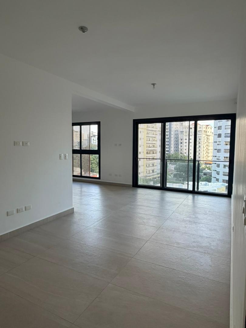 ???? APARTAMENTO AMUEBLADO EN RENTA  TORRE LA TRINITARIA Foto 7303004-9.jpg