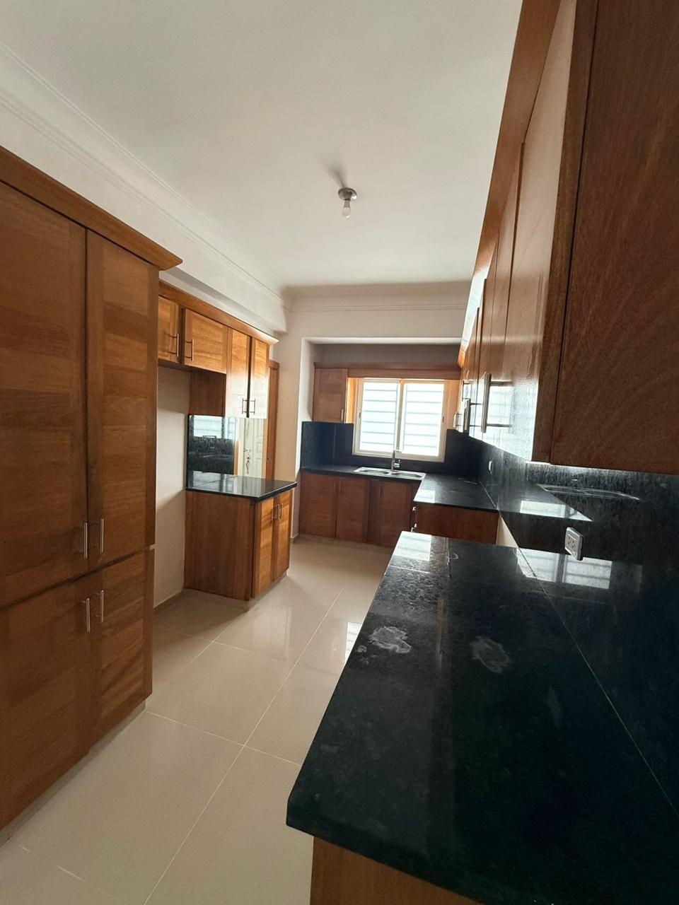 APARTAMENTO EN ALQUILER EN LOS RESTAURADORES    Foto 7303019-5.jpg
