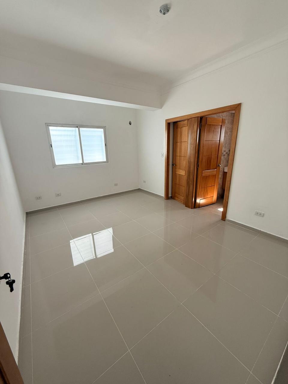 APARTAMENTO EN ALQUILER EN LOS RESTAURADORES    Foto 7303019-6.jpg