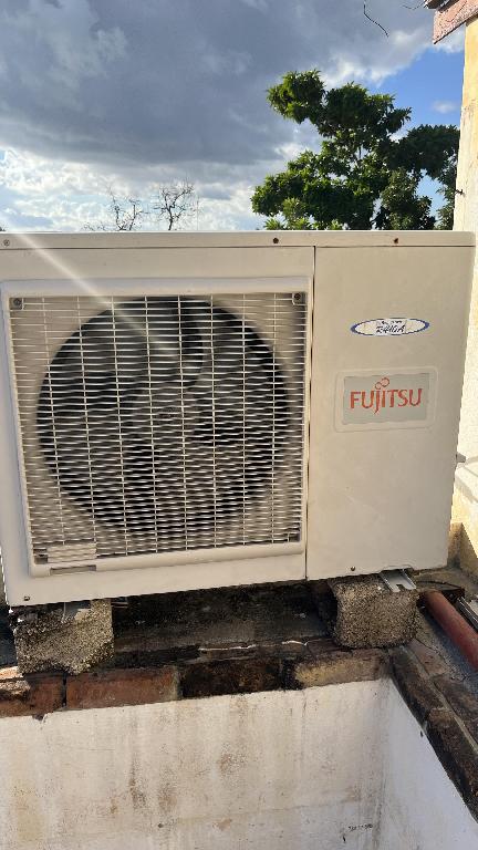 Aire acondicionado de 12mil btu. Foto 7303104-1.jpg