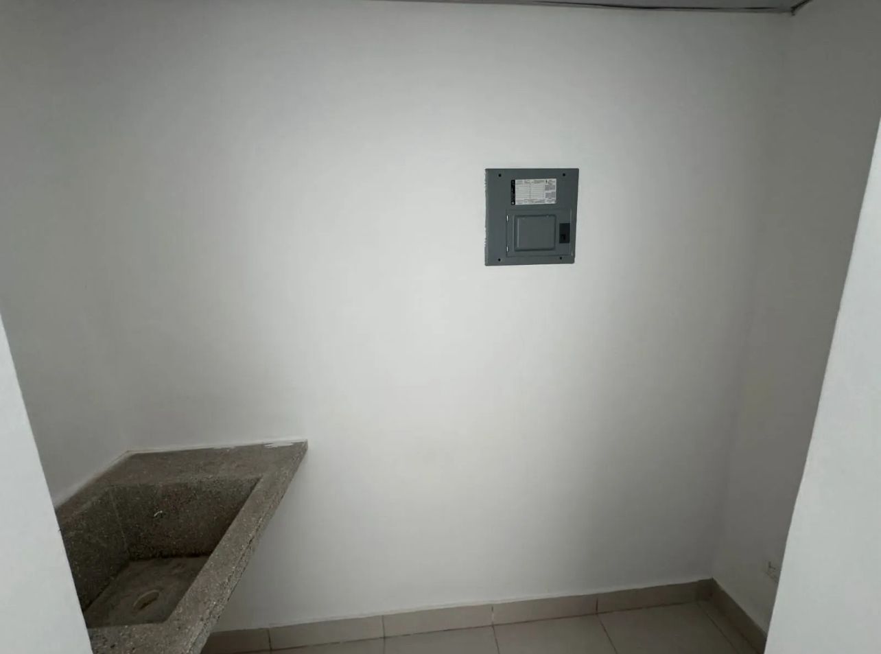 ???? APARTAMENTO EN RENTA  AV. HISPANOAMERICANA  Foto 7303113-2.jpg