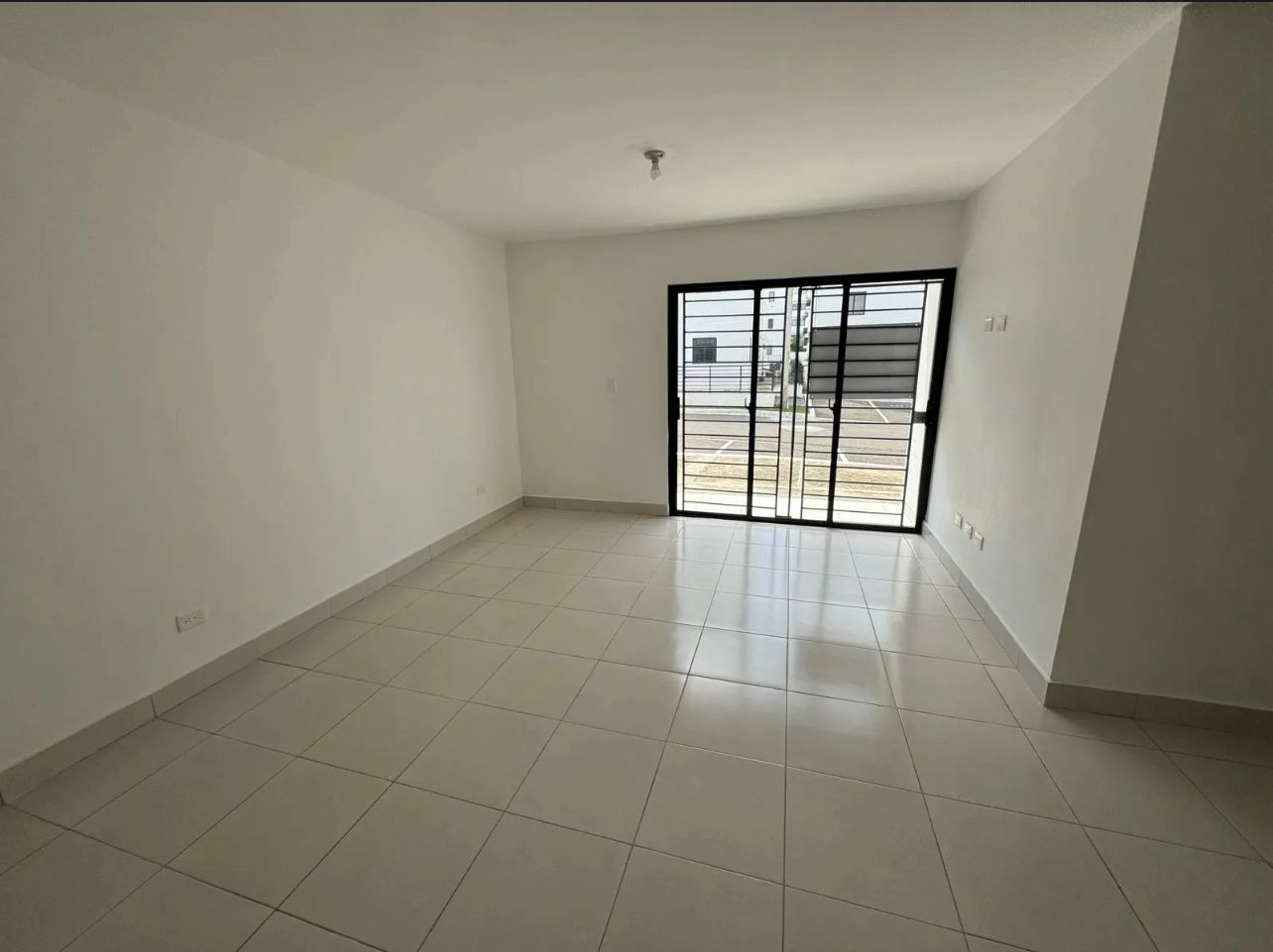 ???? APARTAMENTO EN RENTA  AV. HISPANOAMERICANA  Foto 7303113-5.jpg