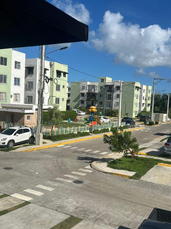  ALQUILO APARTAMENTO AMUEBLADO Ciudad Juan Bosch Santo Domingo Este Foto 7303172-3.jpg