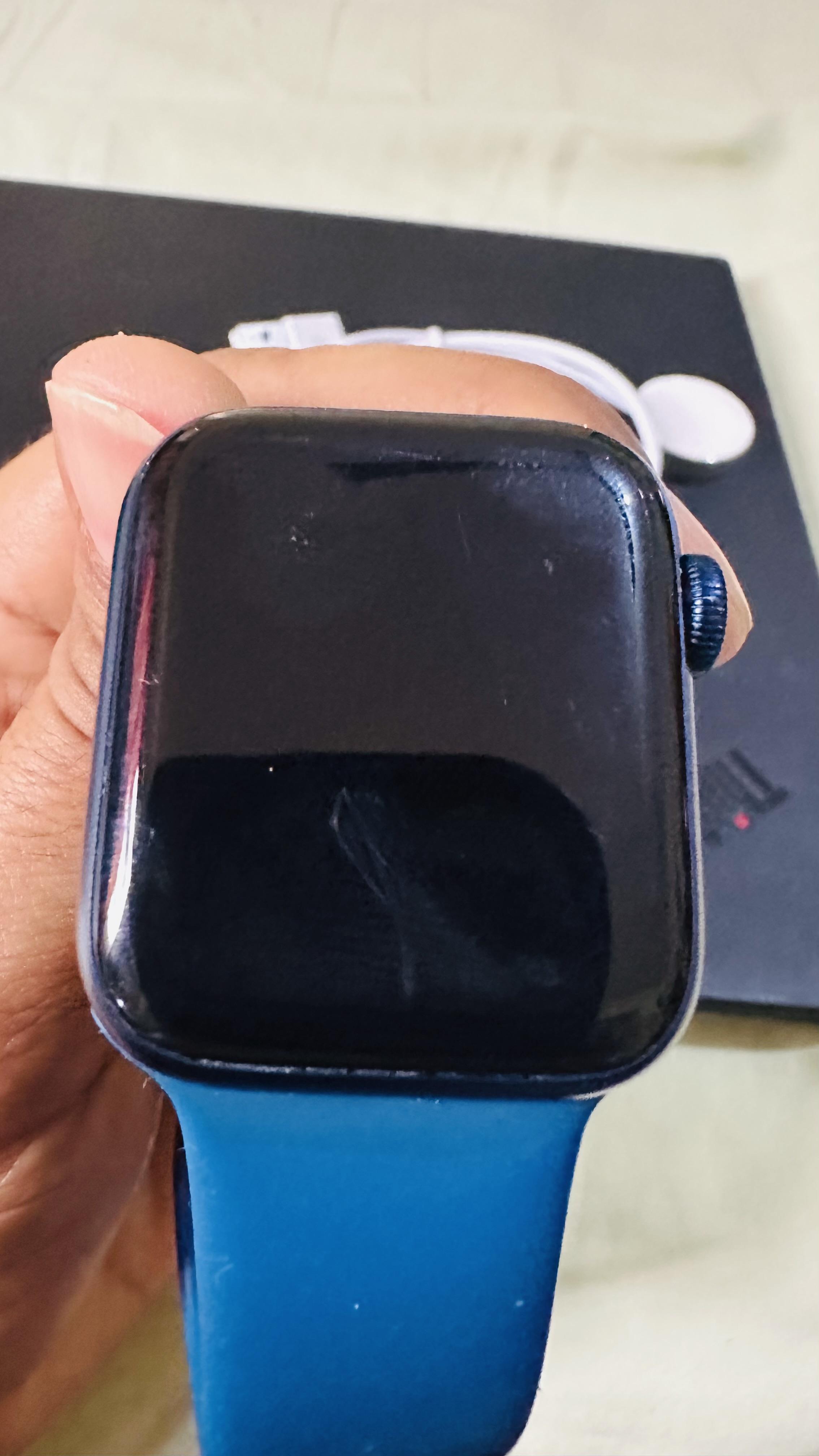 APPLE WATCH SERIE 6 40MM LTE AZUL EXCELENTE Foto 7303268-4.jpg