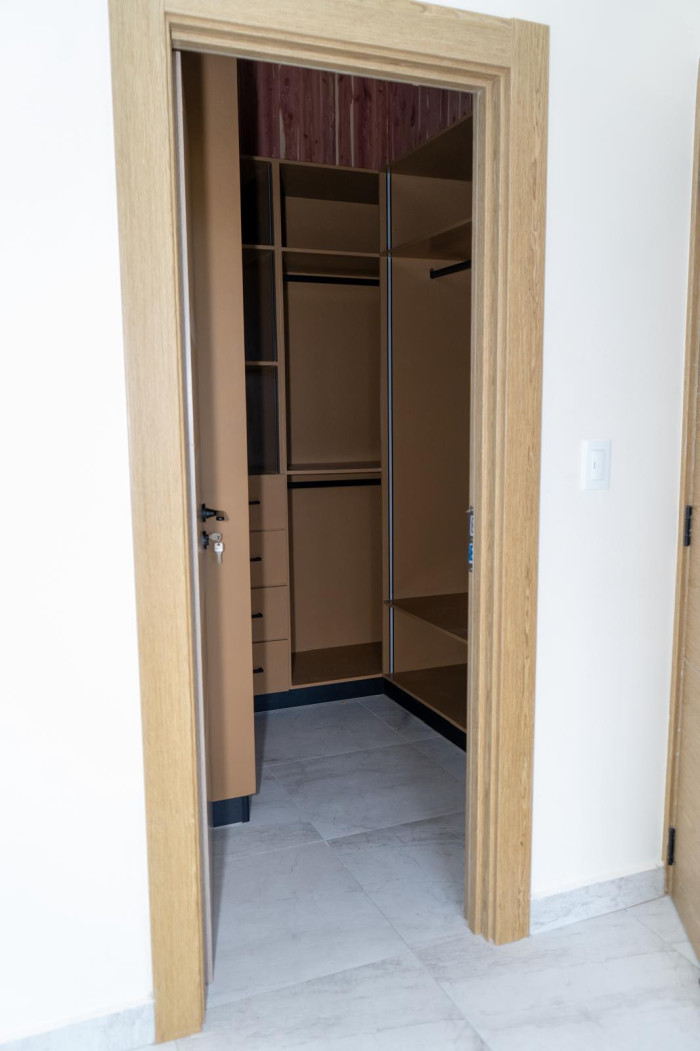 Apartamento de Lujo en La Esperilla – Nuevo 2025 Foto 7303291-8.jpg