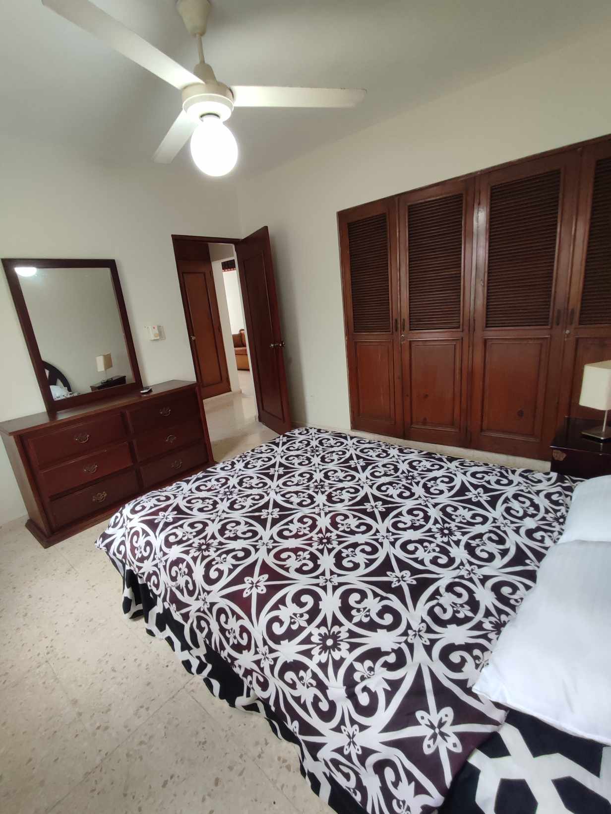 Gazcue Unibe Apec Uce alquiler apartamentos amueblados de 3 habitacion Foto 7303304-4.jpg