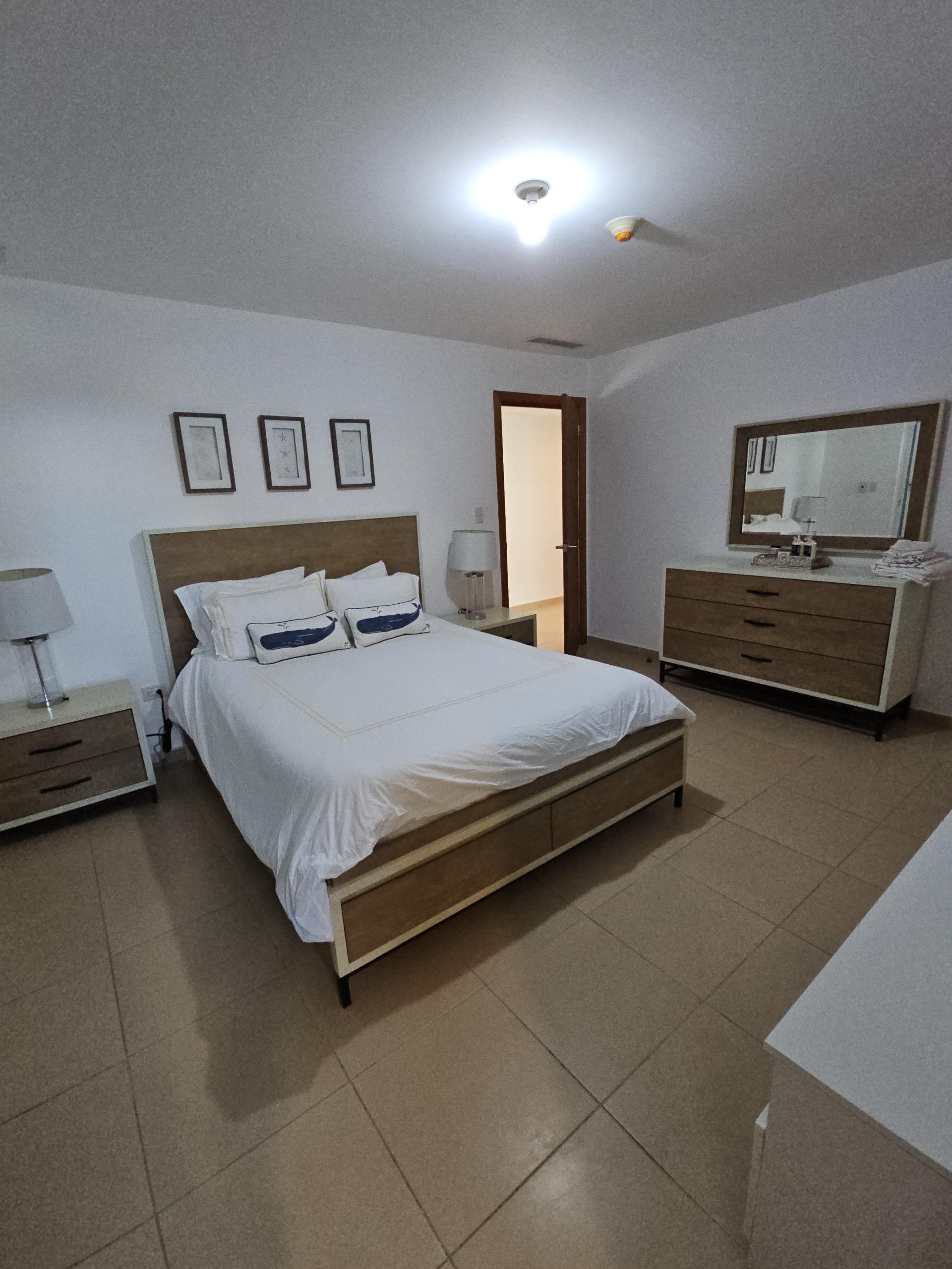 Vendo Hermoso Apartamento en PRIMERA Línea de Playa  Juan Dolió en MAR Foto 7303354-5.jpg