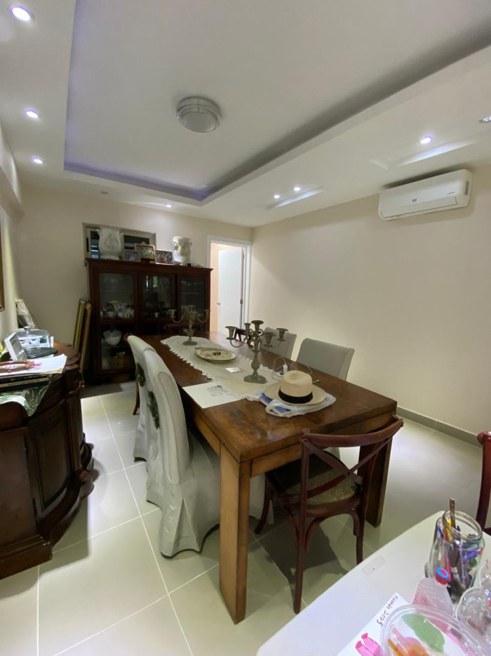 En venta amplio Apartamento en el sector de Evaristo Morales Santo Dom Foto 7303481-4.jpg