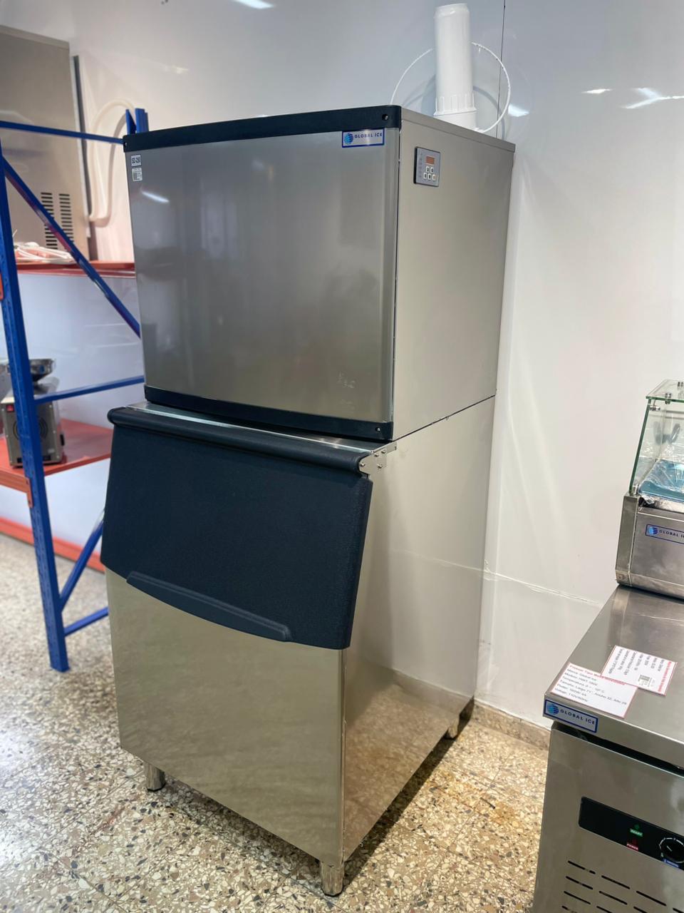 Dispensadora generadora de hielo de 250Kg al dia Foto 7303496-9.jpg