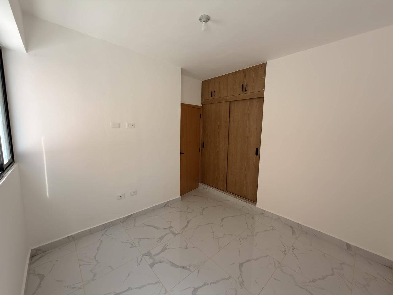 Apartamentos de 3 a 4 habitaciones en Reparto Los Tres Ojos Foto 7303505-14.jpg