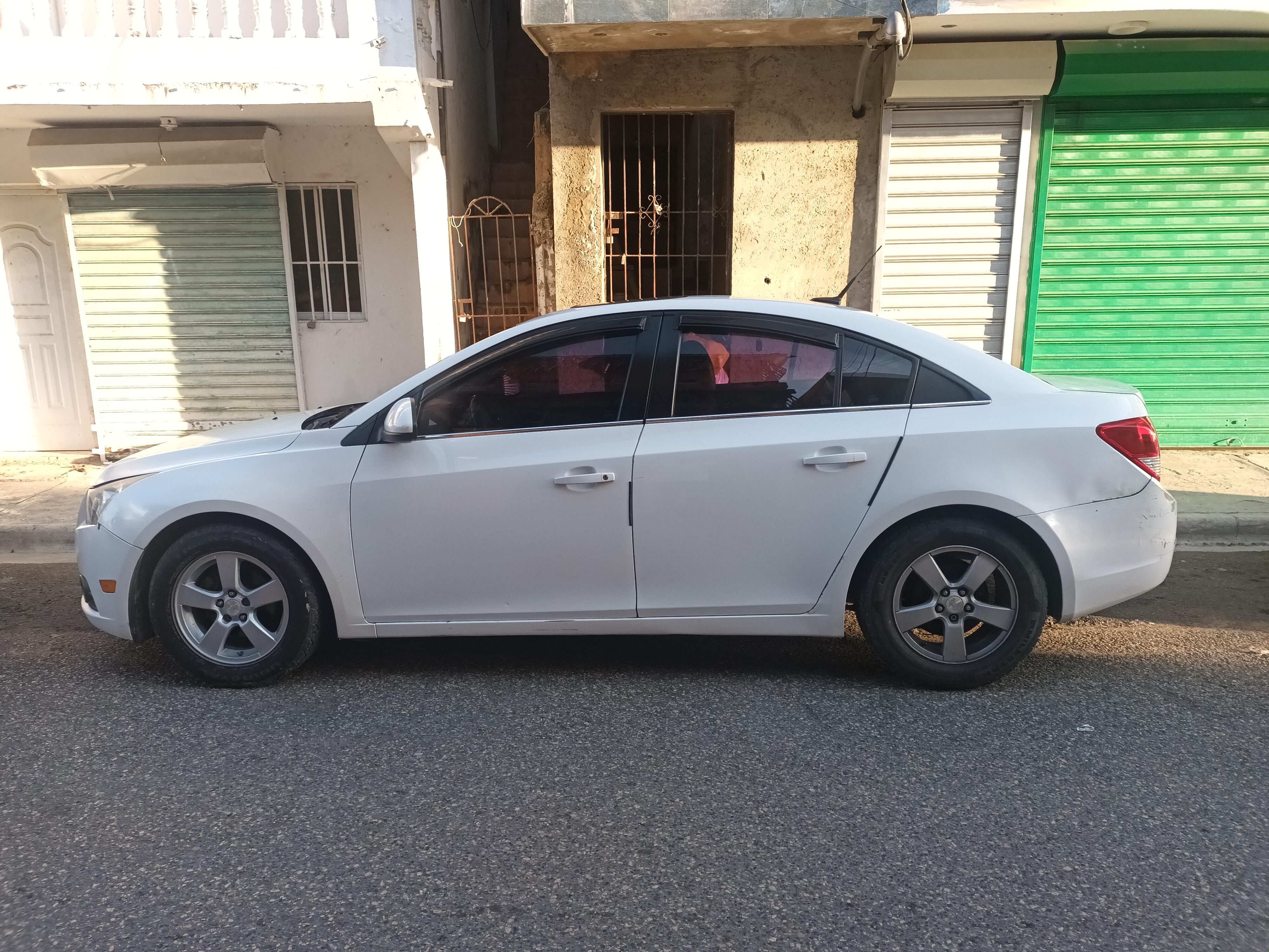 Se vende Chevrolet Cruze LT año 2014 en Puerto Plata Foto 7304013-3.jpg