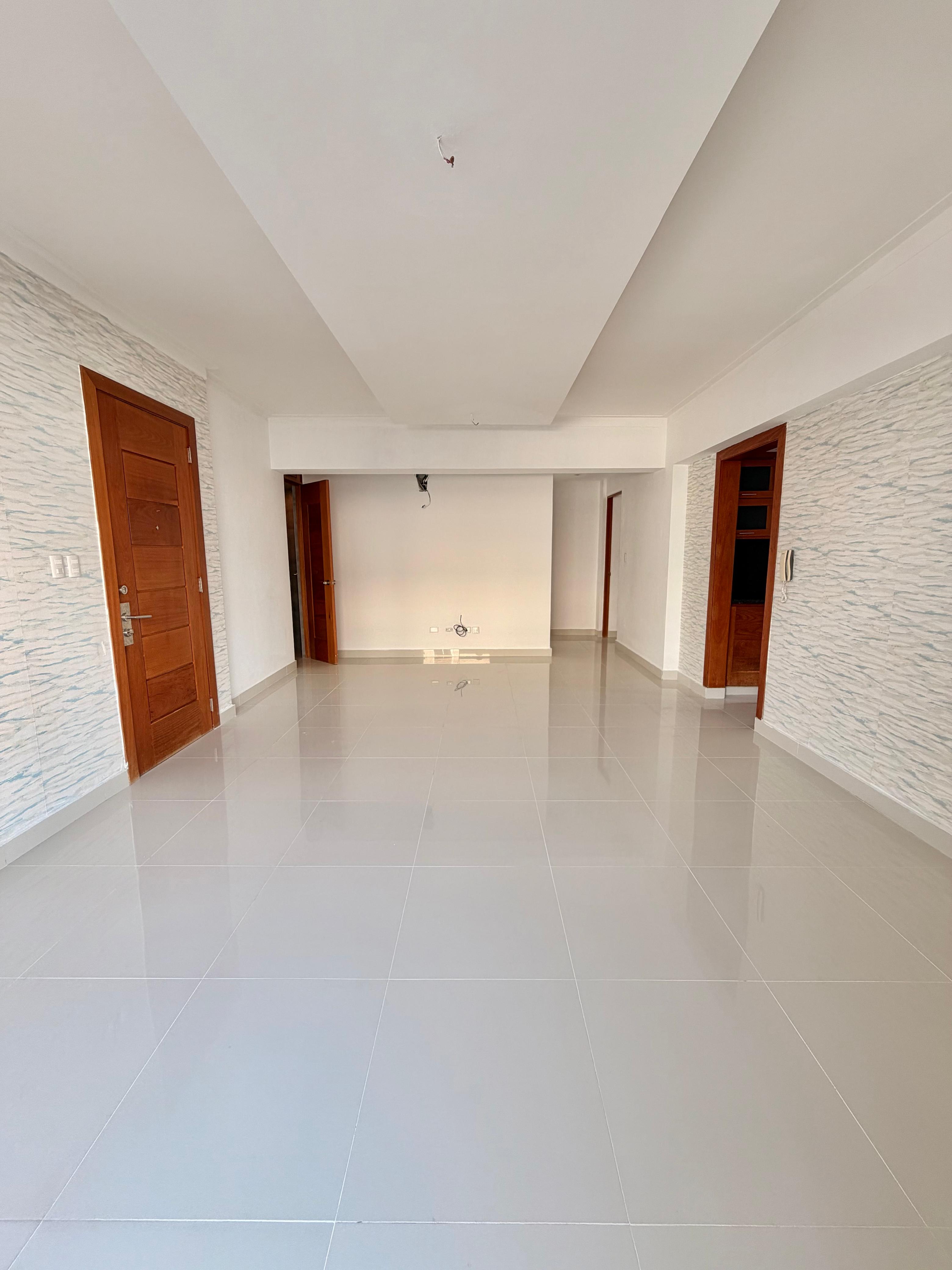 ALQUILER DE APARTAMENTO FAMILIAR EN EL MILLON Foto 7304017-3.jpg