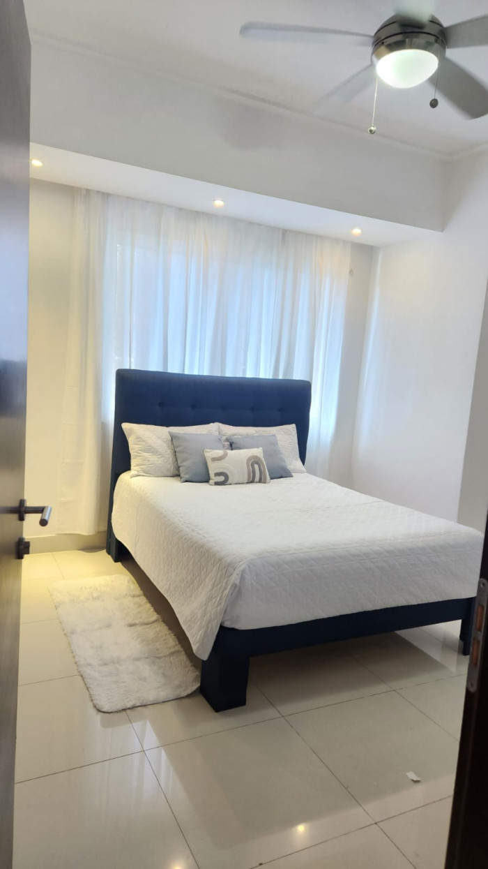 Venta o Alquiler apartamento amueblado en Naco Foto 7304031-10.jpg
