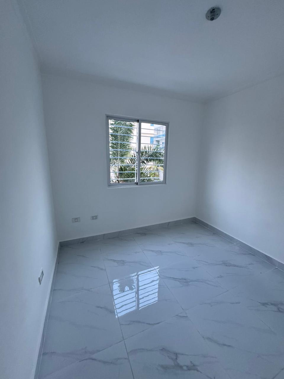 Apartamento en sector SDE - Autopista San Isidro 3 habitaciones  Foto 7304119-3.jpg