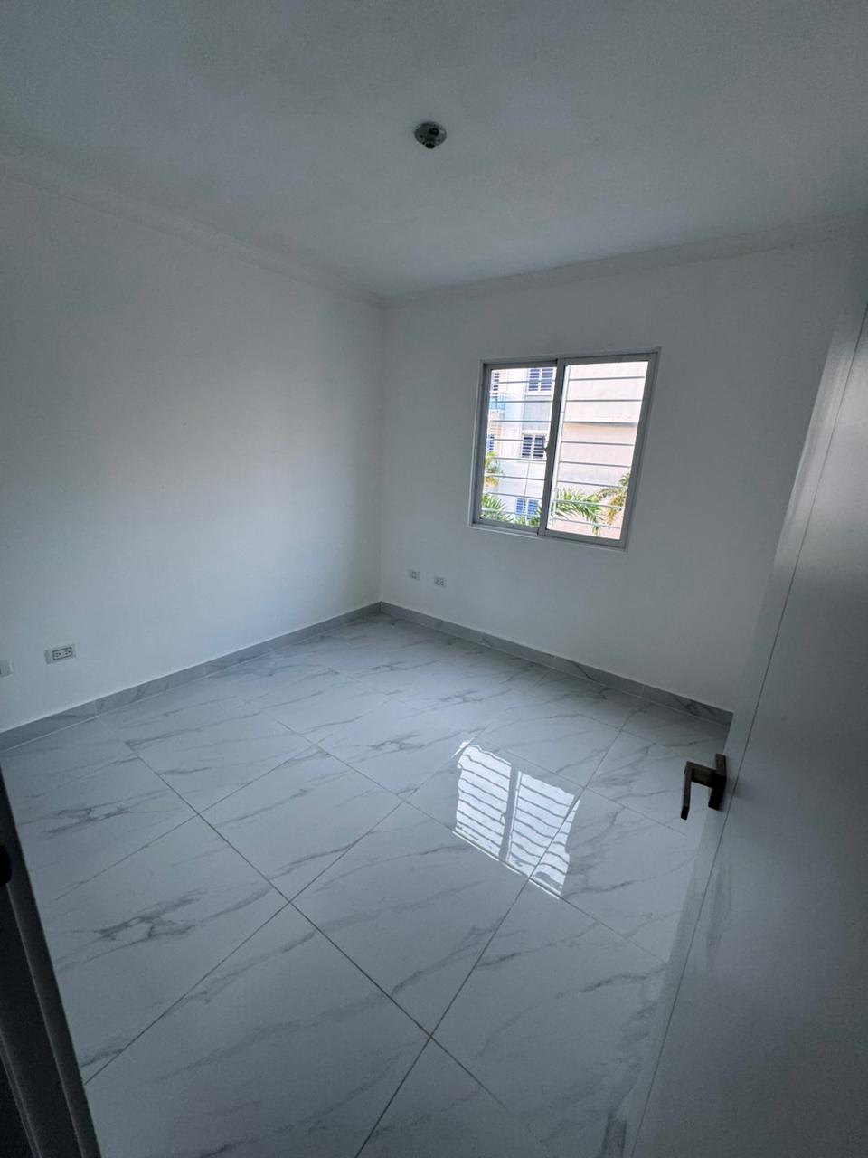 Apartamento en sector SDE - Autopista San Isidro 3 habitaciones  Foto 7304119-8.jpg
