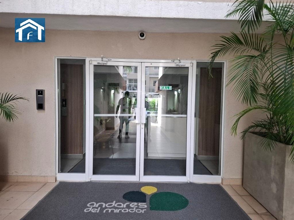 Apartamento en Andares del Mirador Ave. Cayetano Germosén Foto 7304165-5.jpg