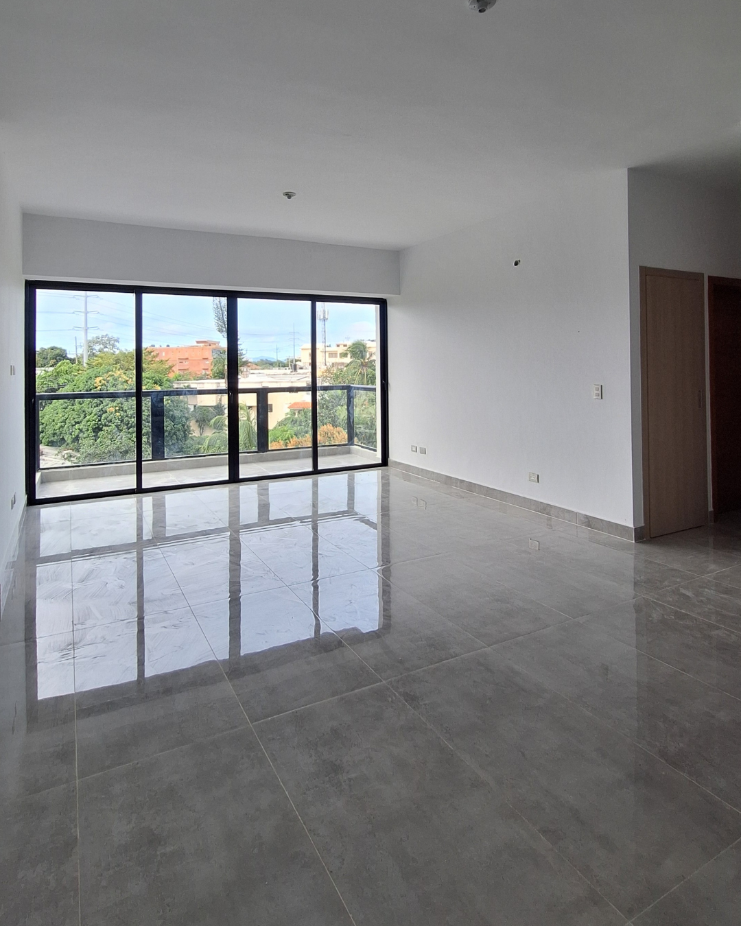 VENDO Apartamento en Altos de Arroyo Hondo II Foto 7304228-3.jpg