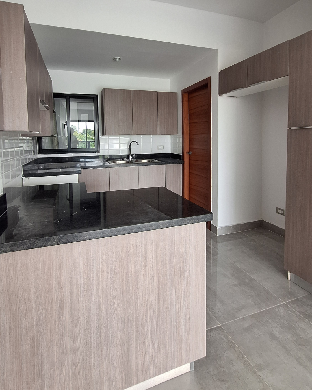 VENDO Apartamento en Altos de Arroyo Hondo II Foto 7304228-4.jpg