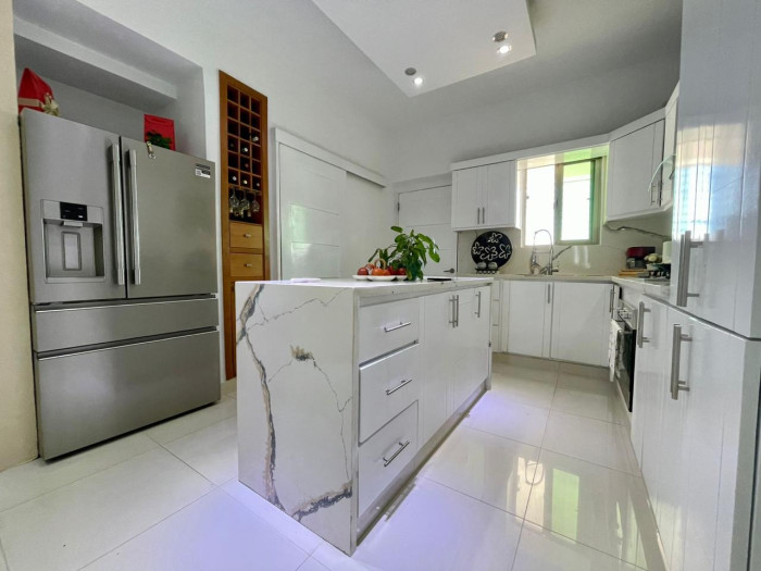 Se vende exclusivo apartamento de 333 m Alma Rosa  Foto 7304240-9.jpg