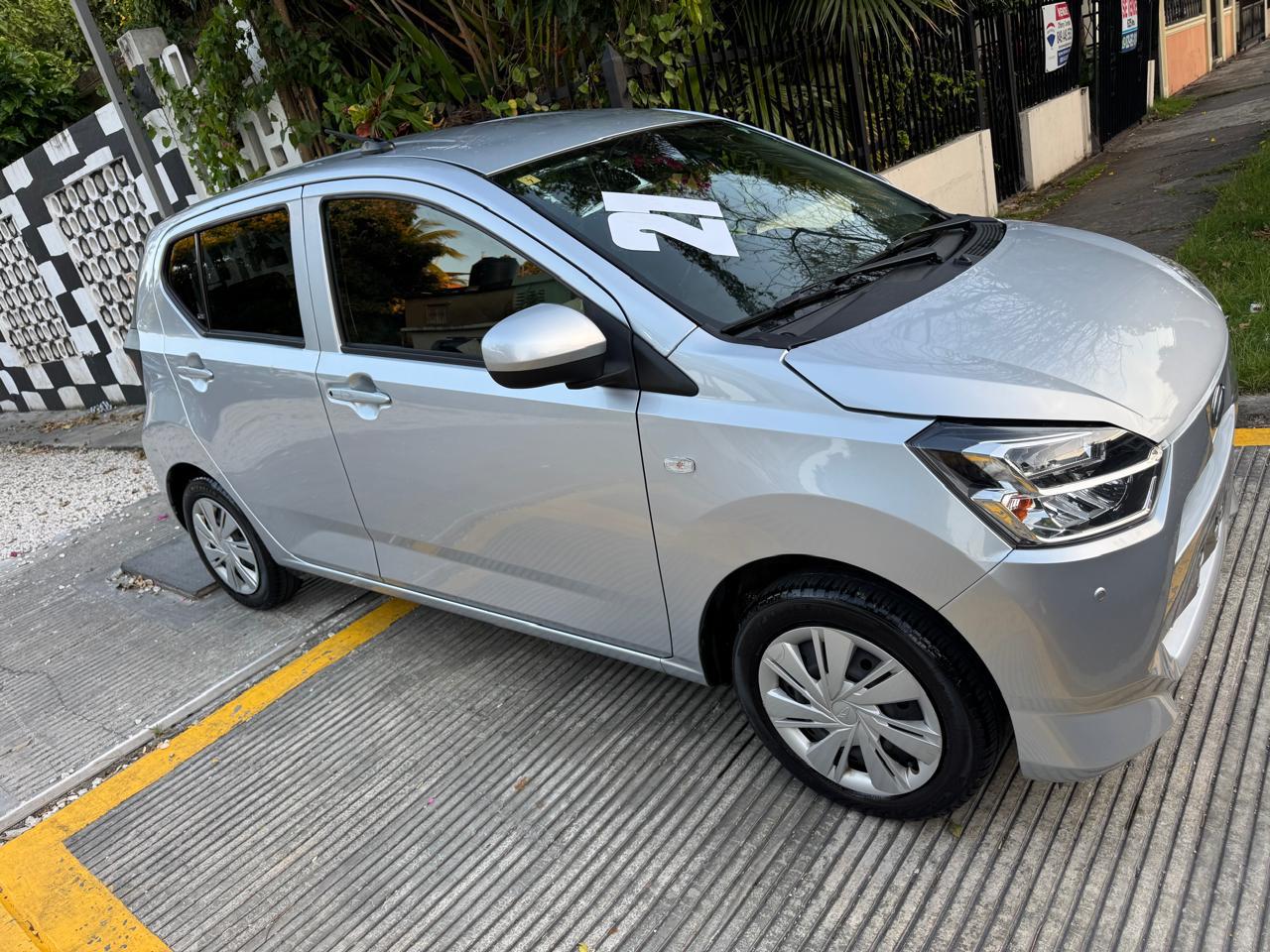 SE VENDE DAIHATSU MIRA 2021 – JAPONÉS Foto 7304827-8.jpg