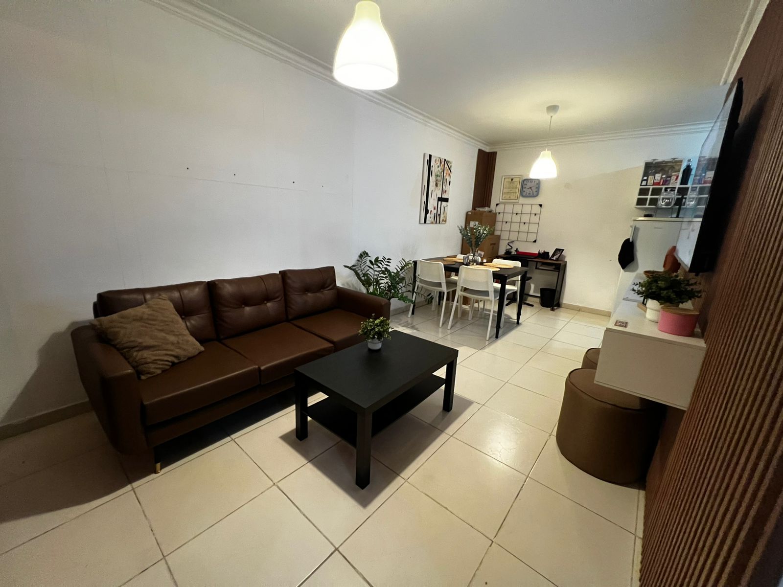 Apartamento Segundo Nivel Detrás de Colina Centro Cerca de la Ave. Jac Foto 7304853-4.jpg