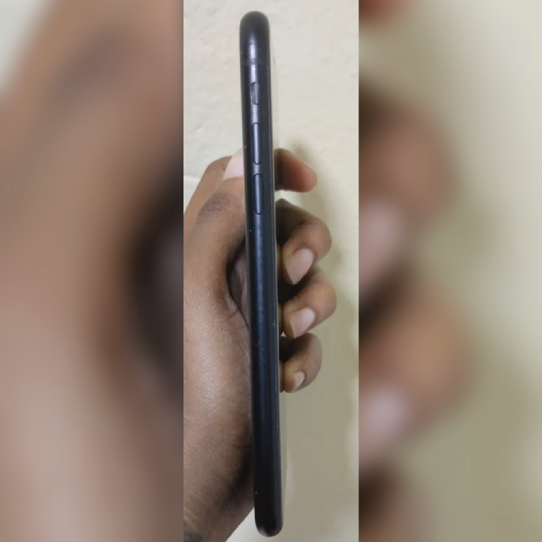 iPhone XR en perfectas condiciones ???? Foto 7304877-1.jpg