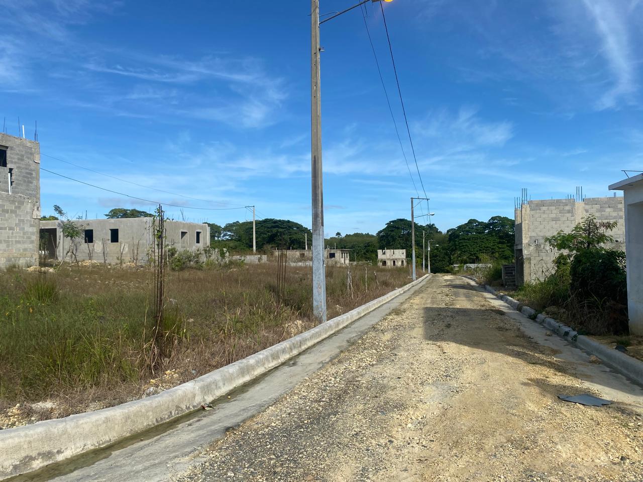 terreno de 135 metros con titulo definitivo Foto 7304879-3.jpg