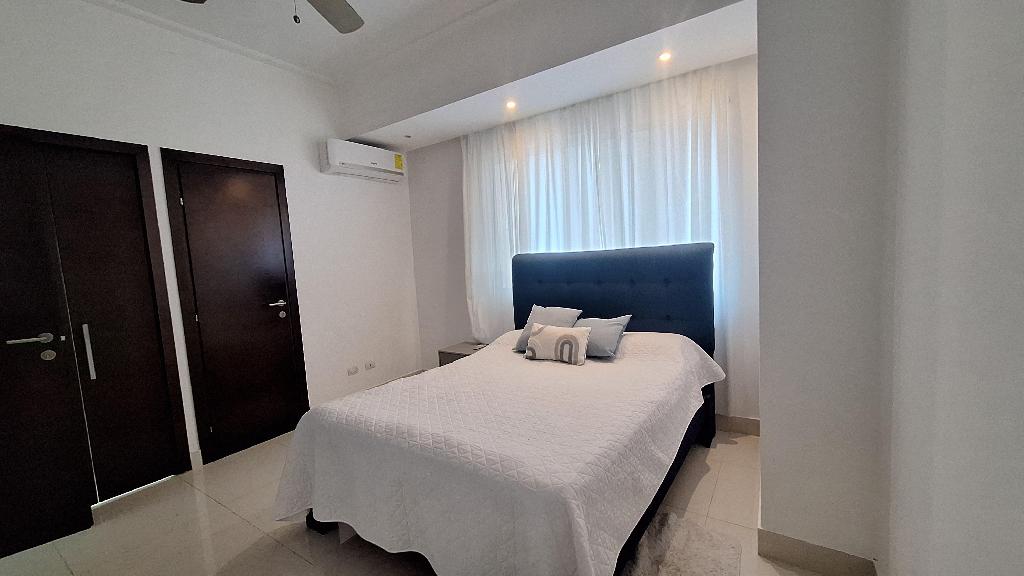 Apartamento Amueblado en Venta – Ensanche Naco Foto 7304889-9.jpg