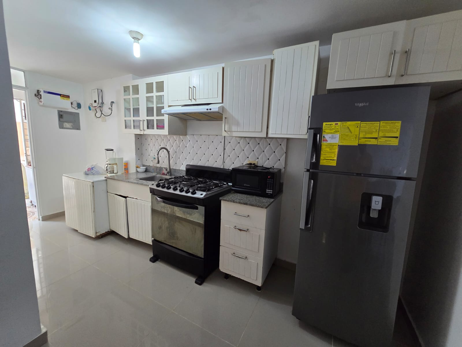 Apartamento en la Jacobo Majluta 1er piso con Patio Foto 7304963-2.jpg